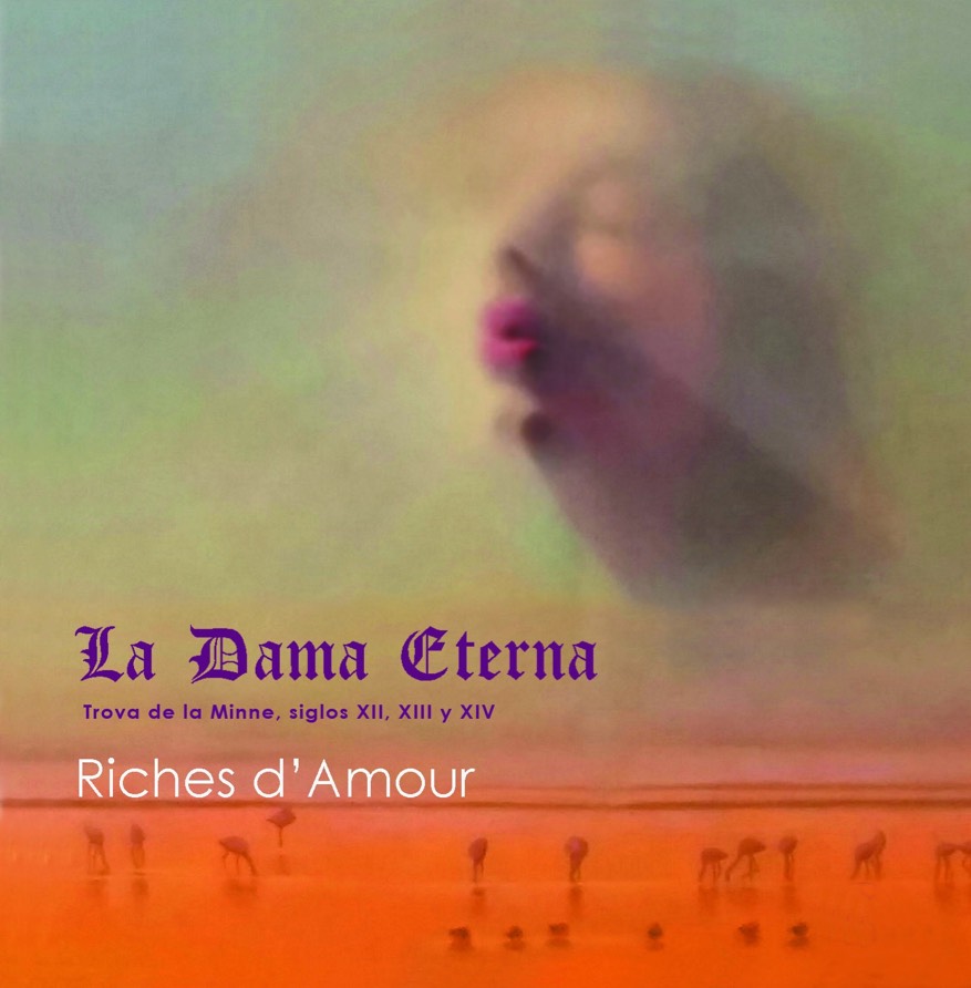 Portada original de La Dama Eterna, con una figura difuminada y un paisaje cálido